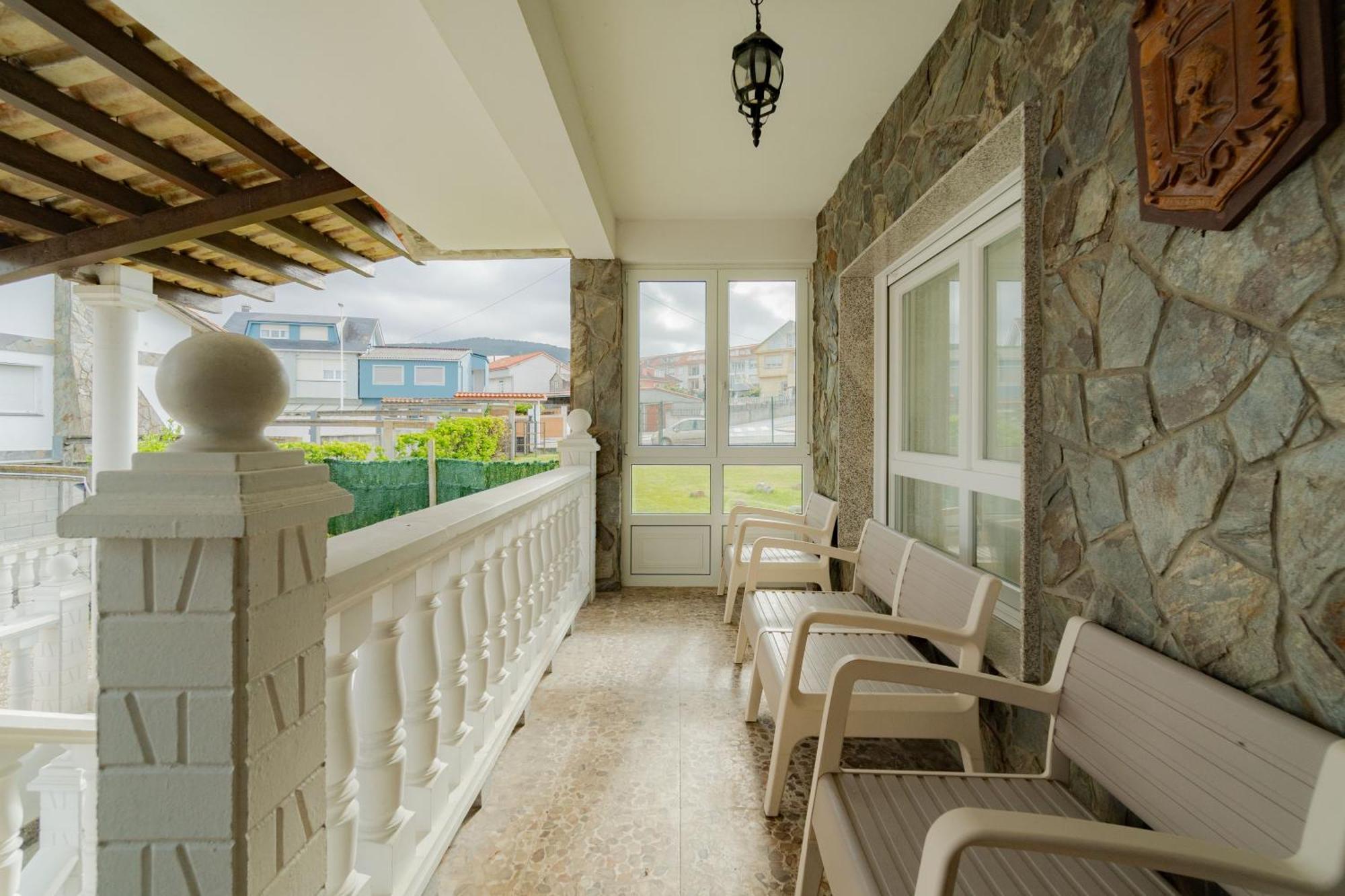 Chalet Areo Do Rio - Playa De Razo Exterior photo